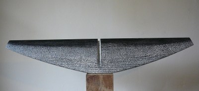 Thorax I, frêne, pièce unique, 68,5 x 12,5 x 7 cm, 2017