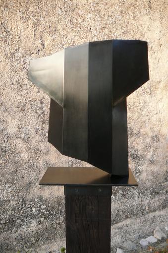 Buste-Fragment, acier, pièce unique, 58 x 54 x 17 cm, 2017